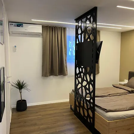 Gondola Πανσιόν 4*
